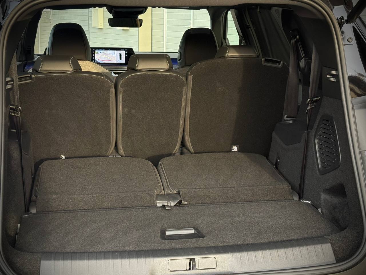 Peugeot 5008 GT Hybrid 136 E-Dcs6