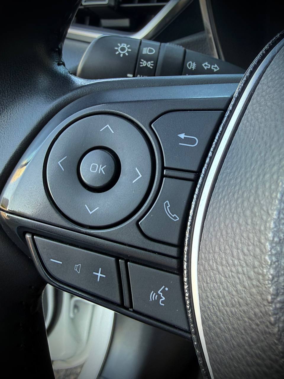 Toyota Corolla 1.8 Hybrid
