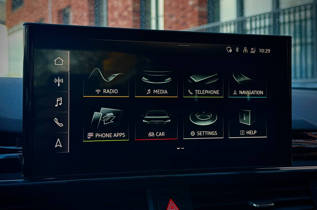 Audi A4 B9 2.0 TDI Quattro S-line