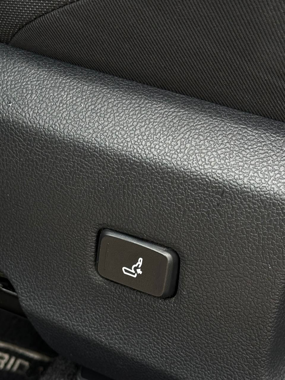 Toyota Corolla 1.8 Hybrid 