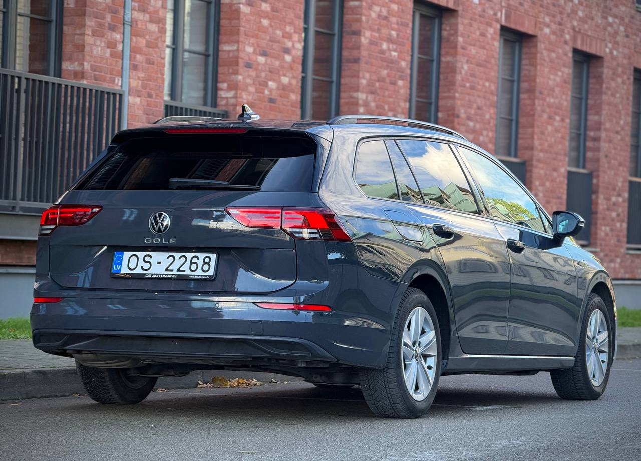 VW Golf 8 2.0tdi