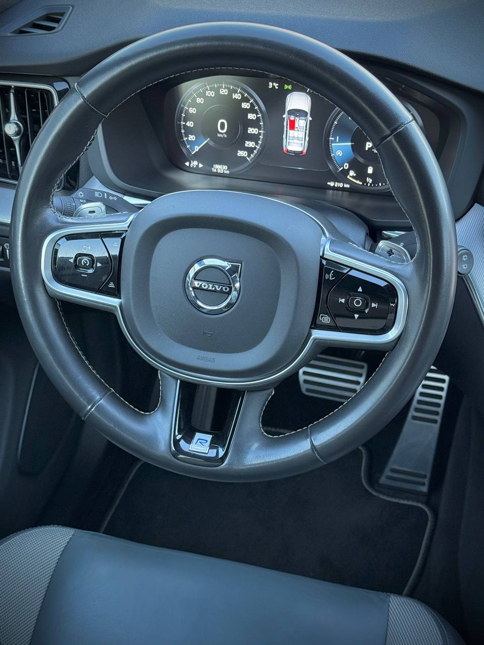 Volvo Xc60 B4 Awd R-design