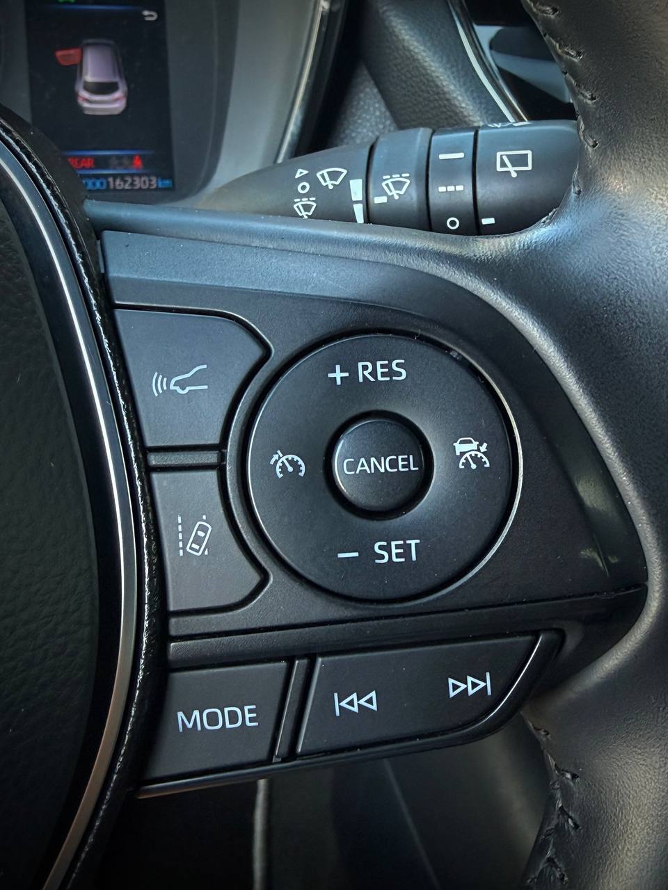Toyota Corolla 1.8 Hybrid