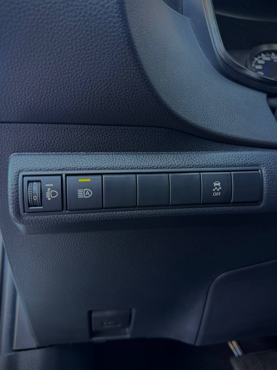 Toyota Corolla 1.8 Hybrid