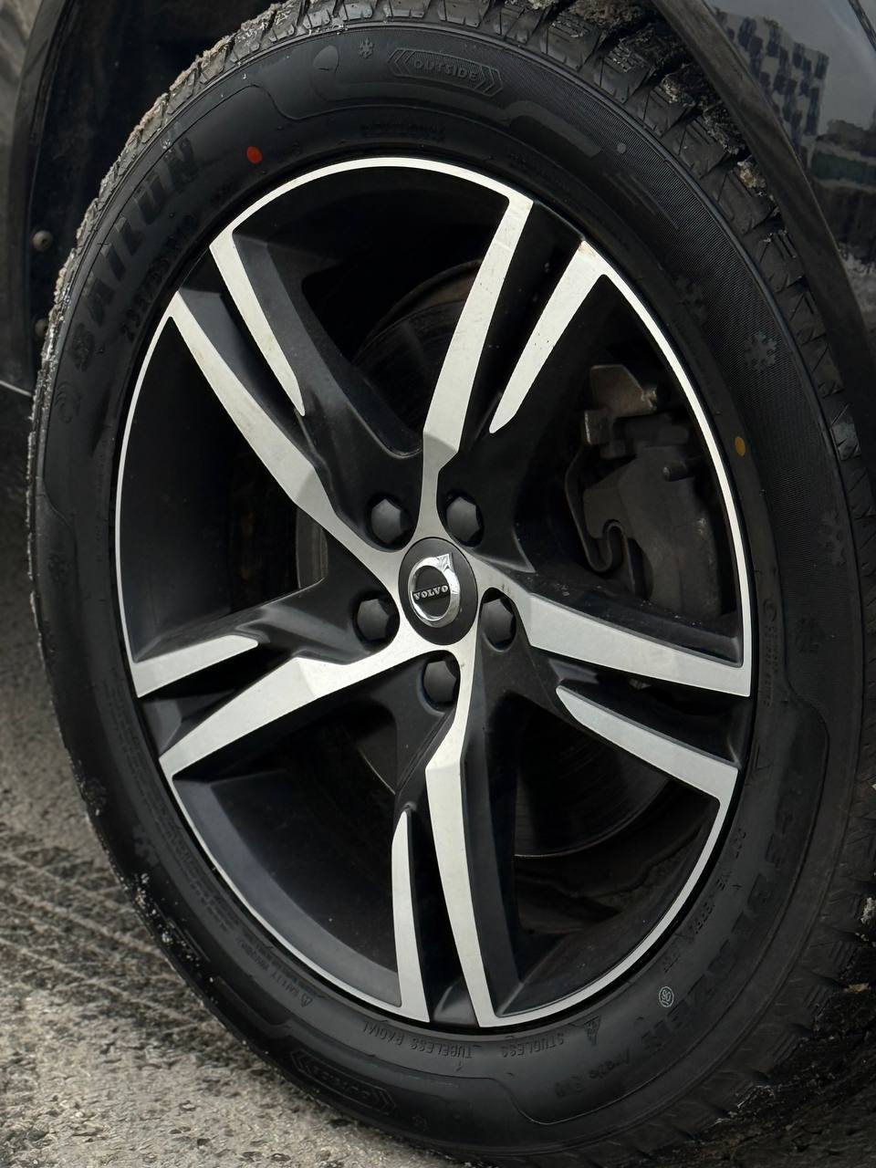 Volvo Xc60 R-design B4 Awd