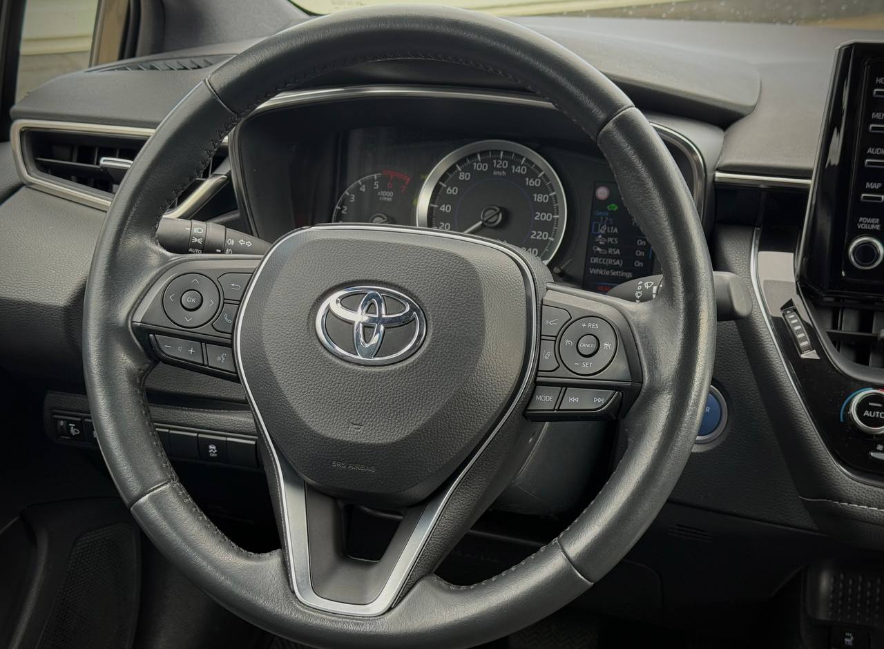 Toyota Corolla 1.8 Hybrid 