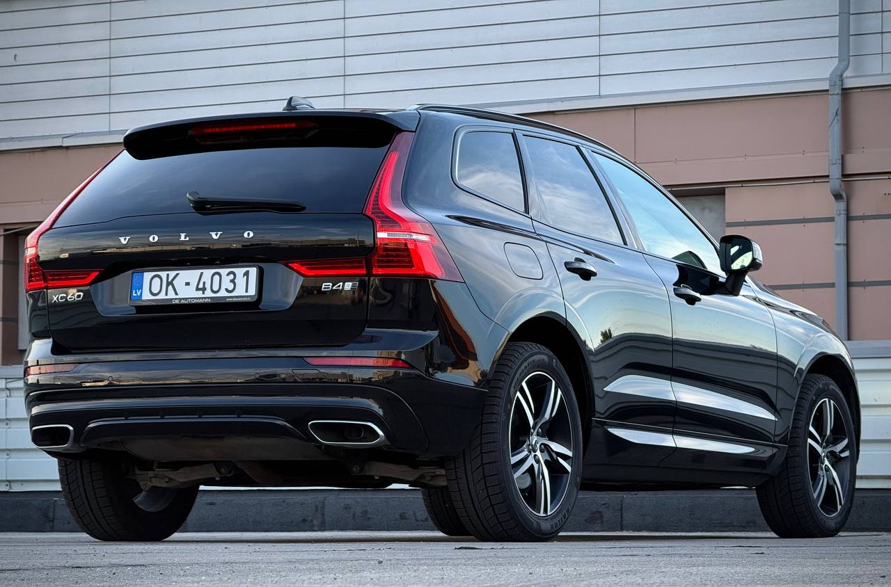 Volvo Xc60 R-design B4 Awd