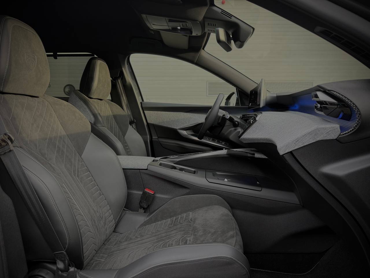 Peugeot 5008 GT Hybrid 136 E-Dcs6