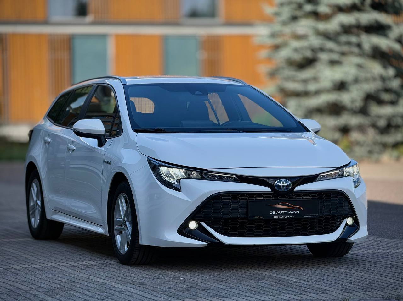 Toyota Corolla 1.8 Hybrid